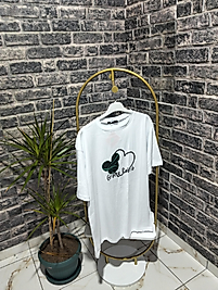 Beyaz desenli bayan tşört