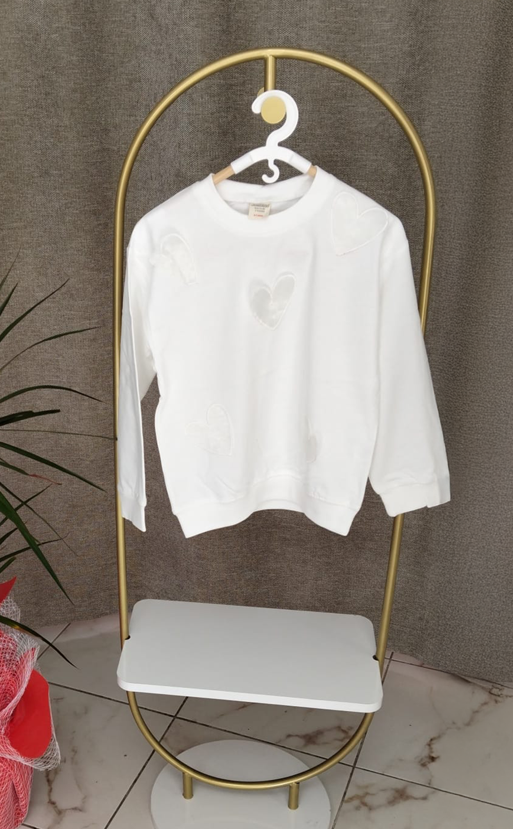 Kalp Desenli Kız Sweatshirt Beyaz