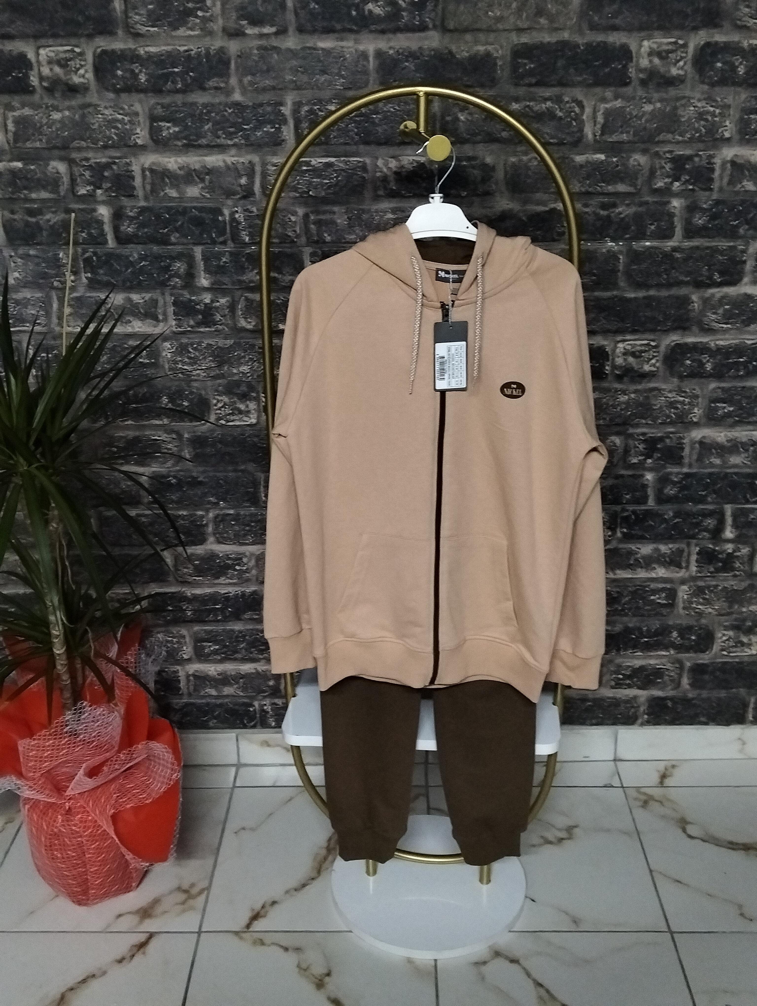 Erkek çocuk eşofman takımı